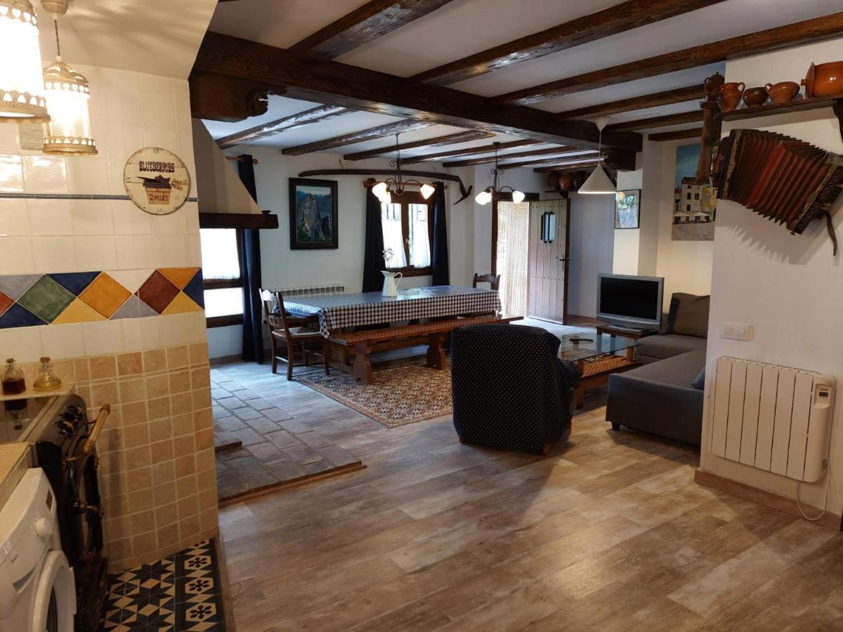 La Cocineta - Zaracatralla Alquézar Buitenkant foto